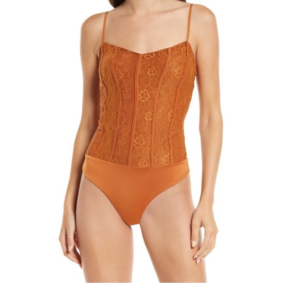 NWT Afrm Caramel color lace thong bodysuit, Size Small - Picture 4 of 10